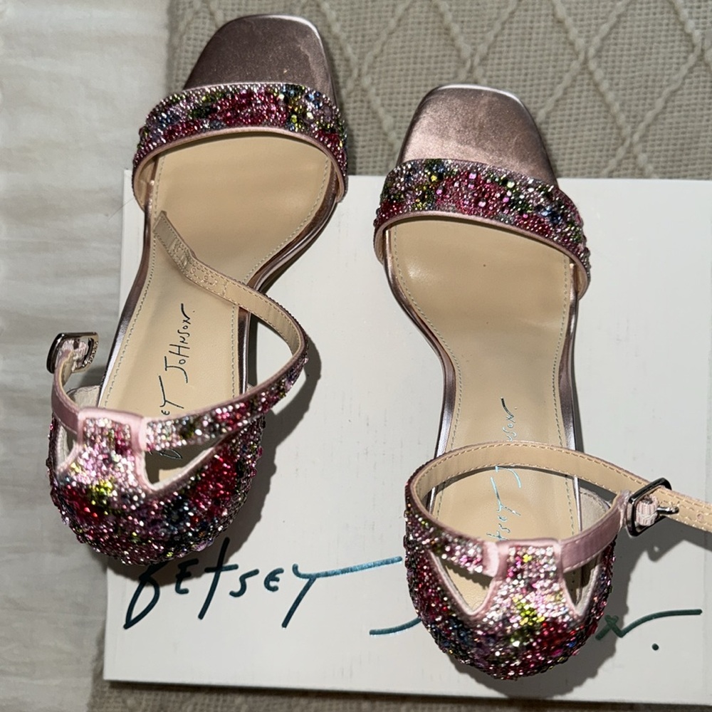 Betsey Johnson Heels 8.5  SB-DANI FLORAL MULTI - Picture 3 of 10